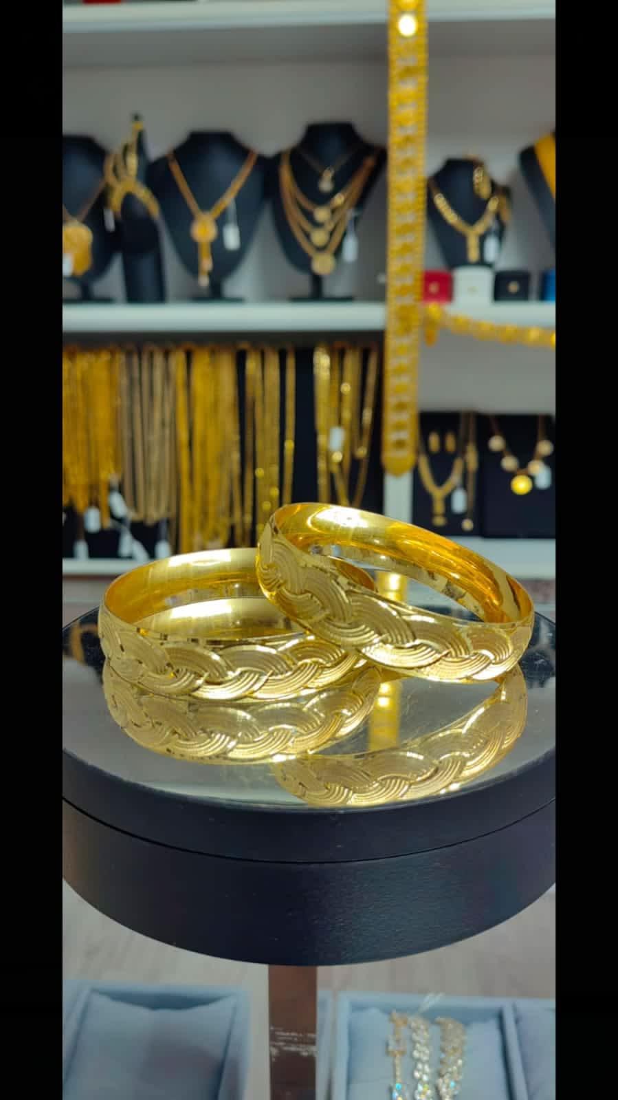 BL15022 bileziği ön görünüşü, 1.50 cm bilezik modeli